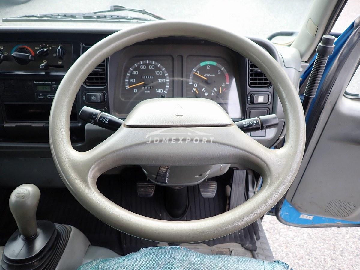 Mitsubishi Fuso Canter 2000 thumbnail 25