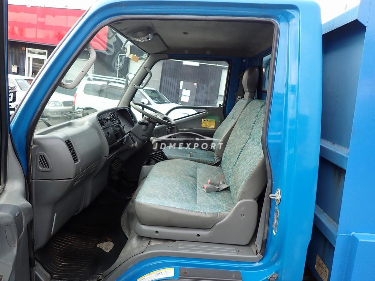 Mitsubishi Fuso Canter 2000 thumbnail 33