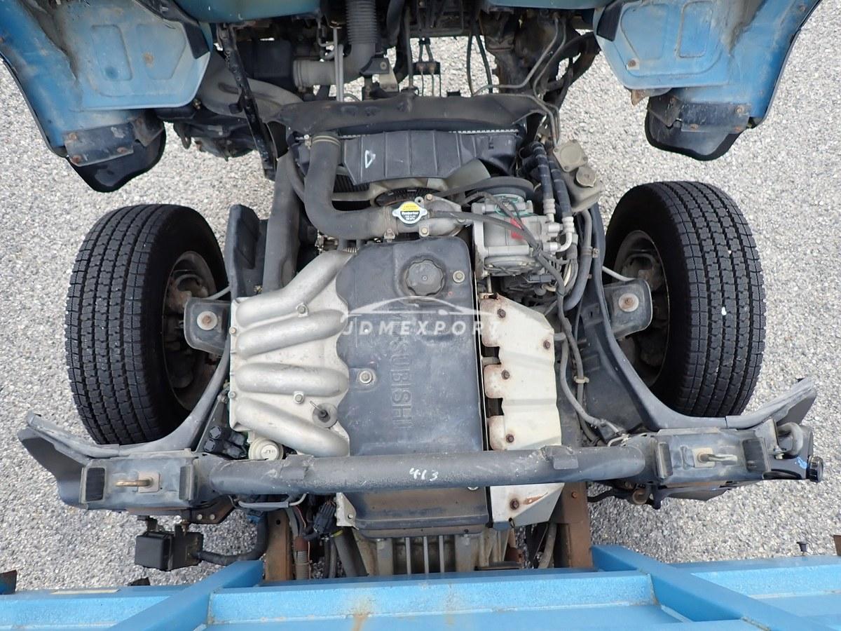 Mitsubishi Fuso Canter 2000 thumbnail 44