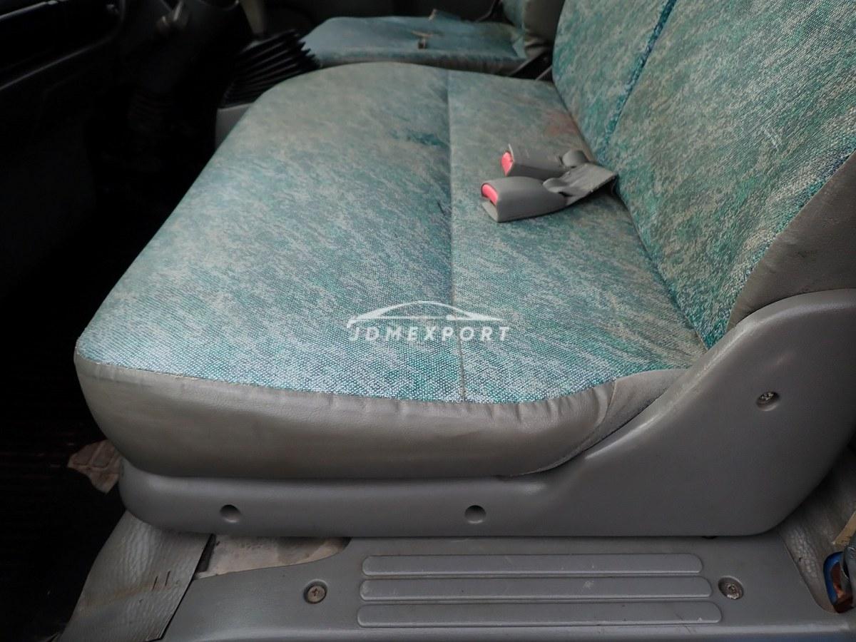Mitsubishi Fuso Canter 2000 thumbnail 31