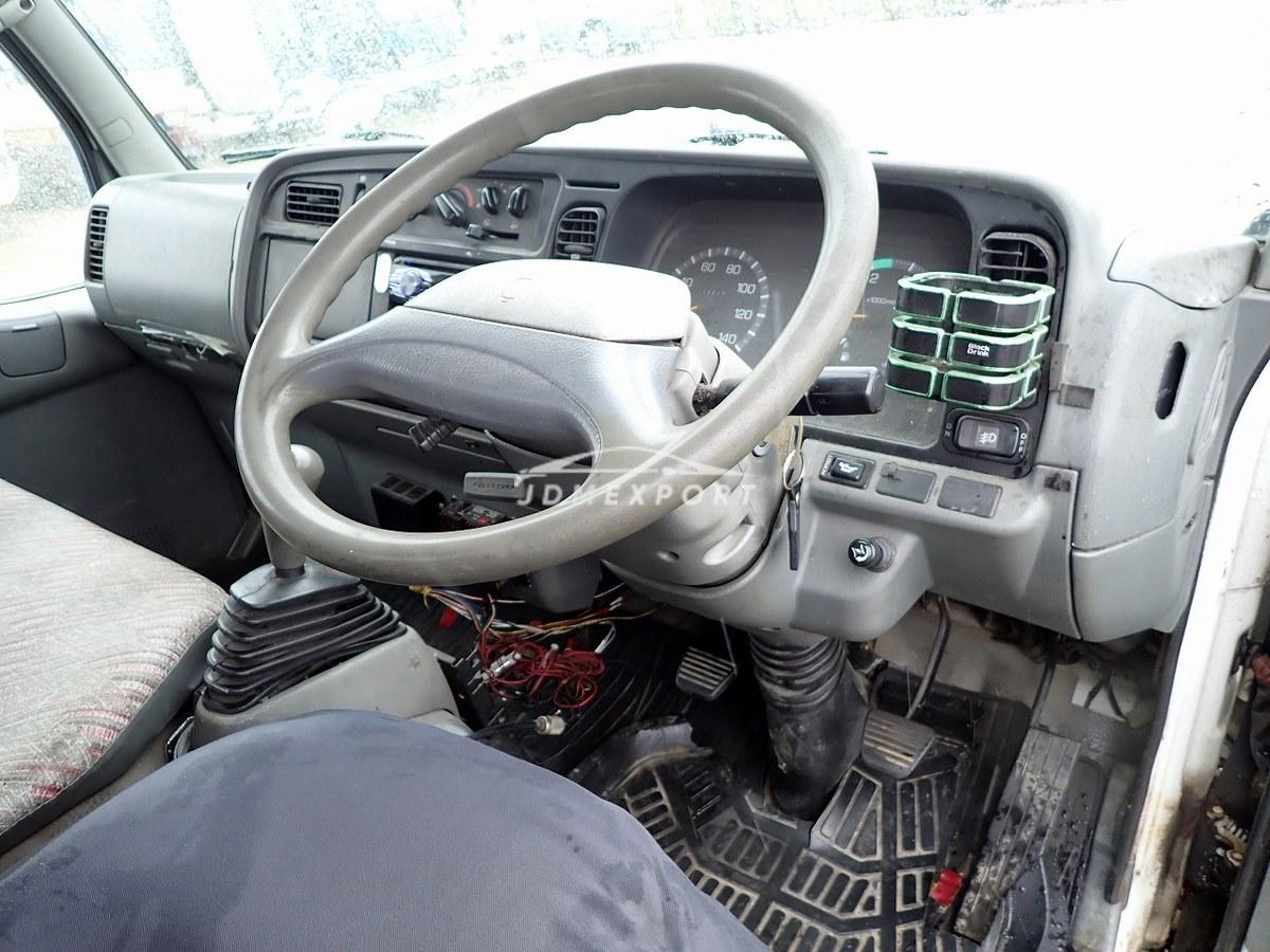 Mitsubishi Fuso Canter 1996 thumbnail 24