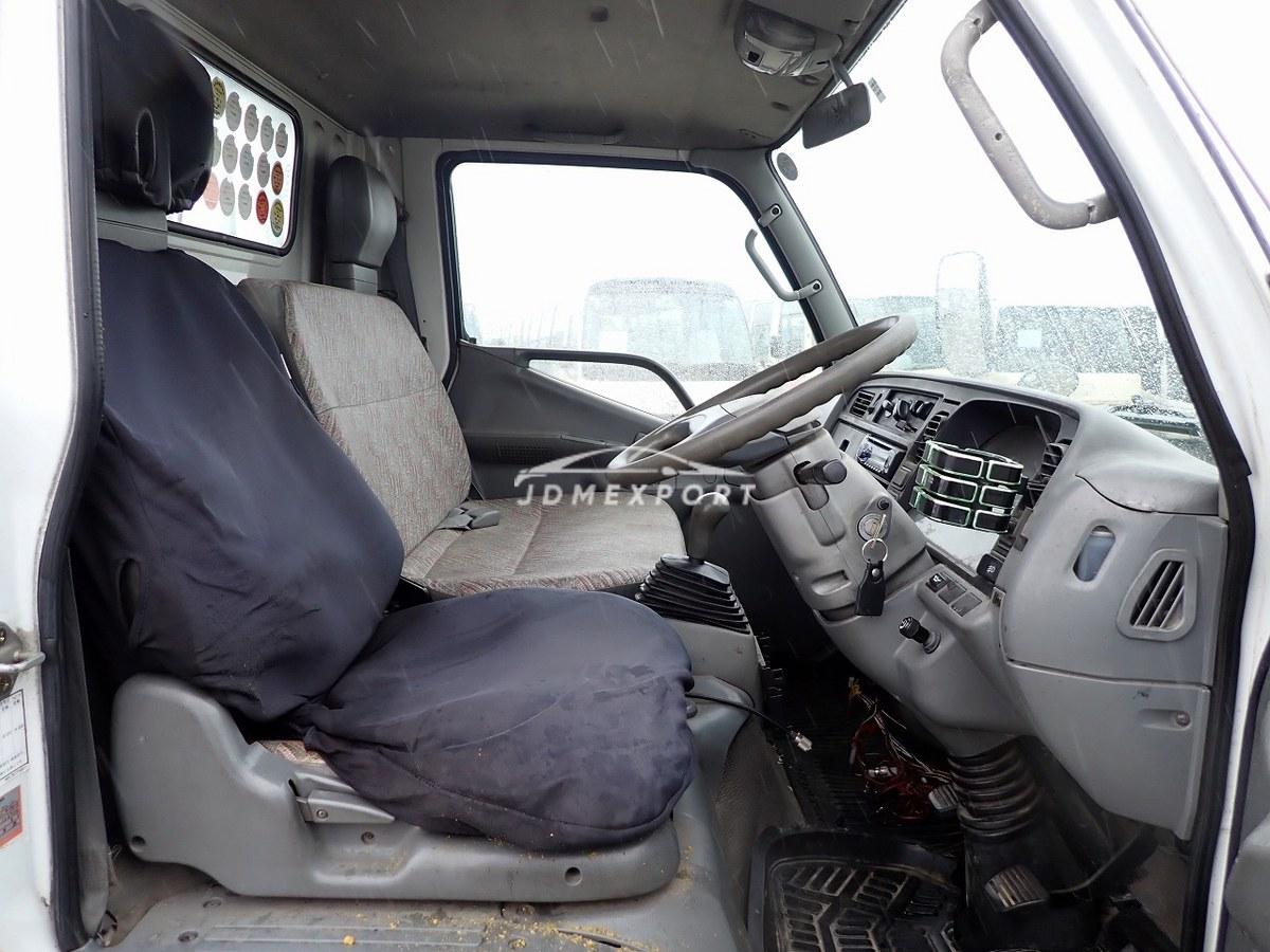 Mitsubishi Fuso Canter 1996 thumbnail 21