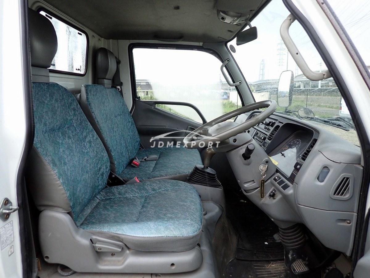 Mitsubishi Fuso Canter 2000 thumbnail 17