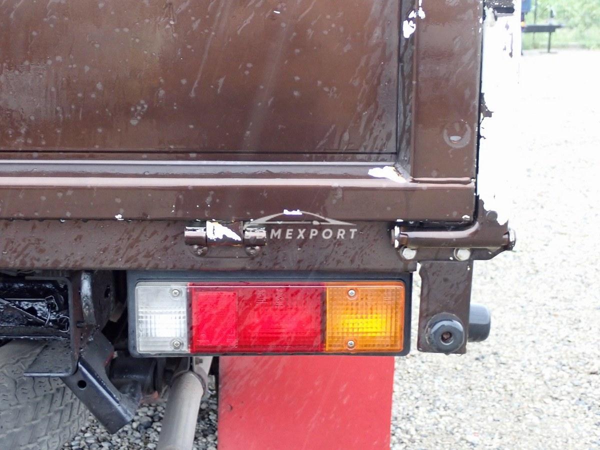 Mitsubishi Fuso Canter 2000 thumbnail 38