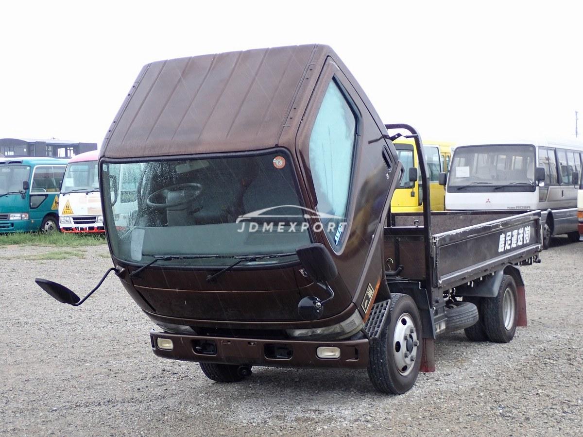 Mitsubishi Fuso Canter 2000 thumbnail 33