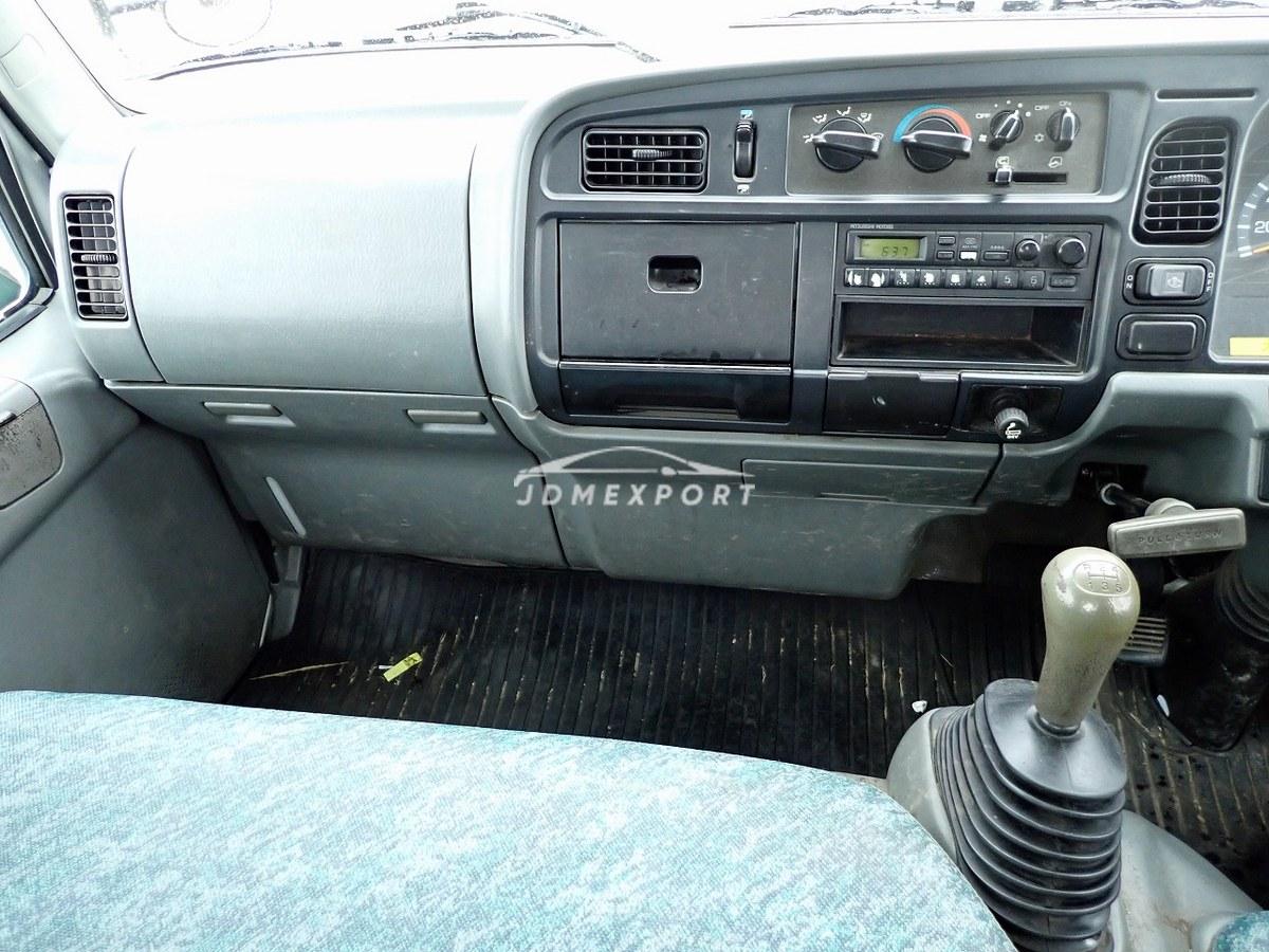 Mitsubishi Fuso Canter 2000 thumbnail 25