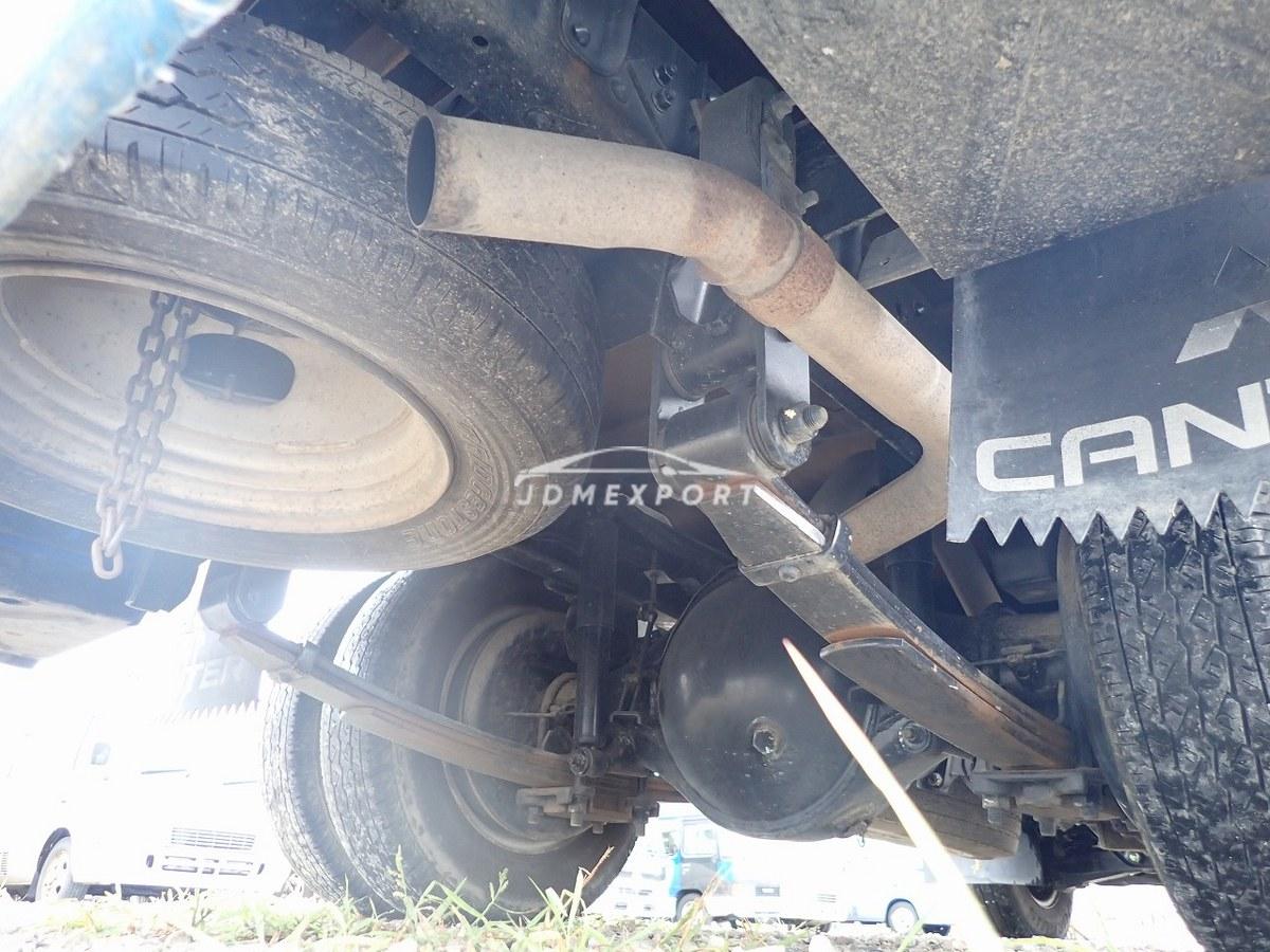 Mitsubishi Fuso Canter 1999 thumbnail 18