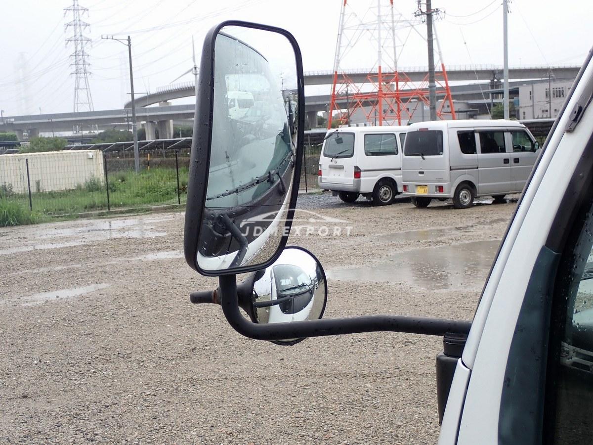 Mitsubishi Fuso Canter 1999 thumbnail 52