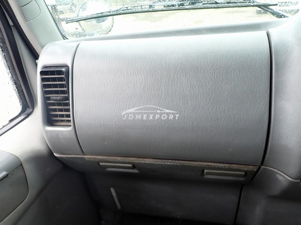 Mitsubishi Fuso Canter 1995 thumbnail 32