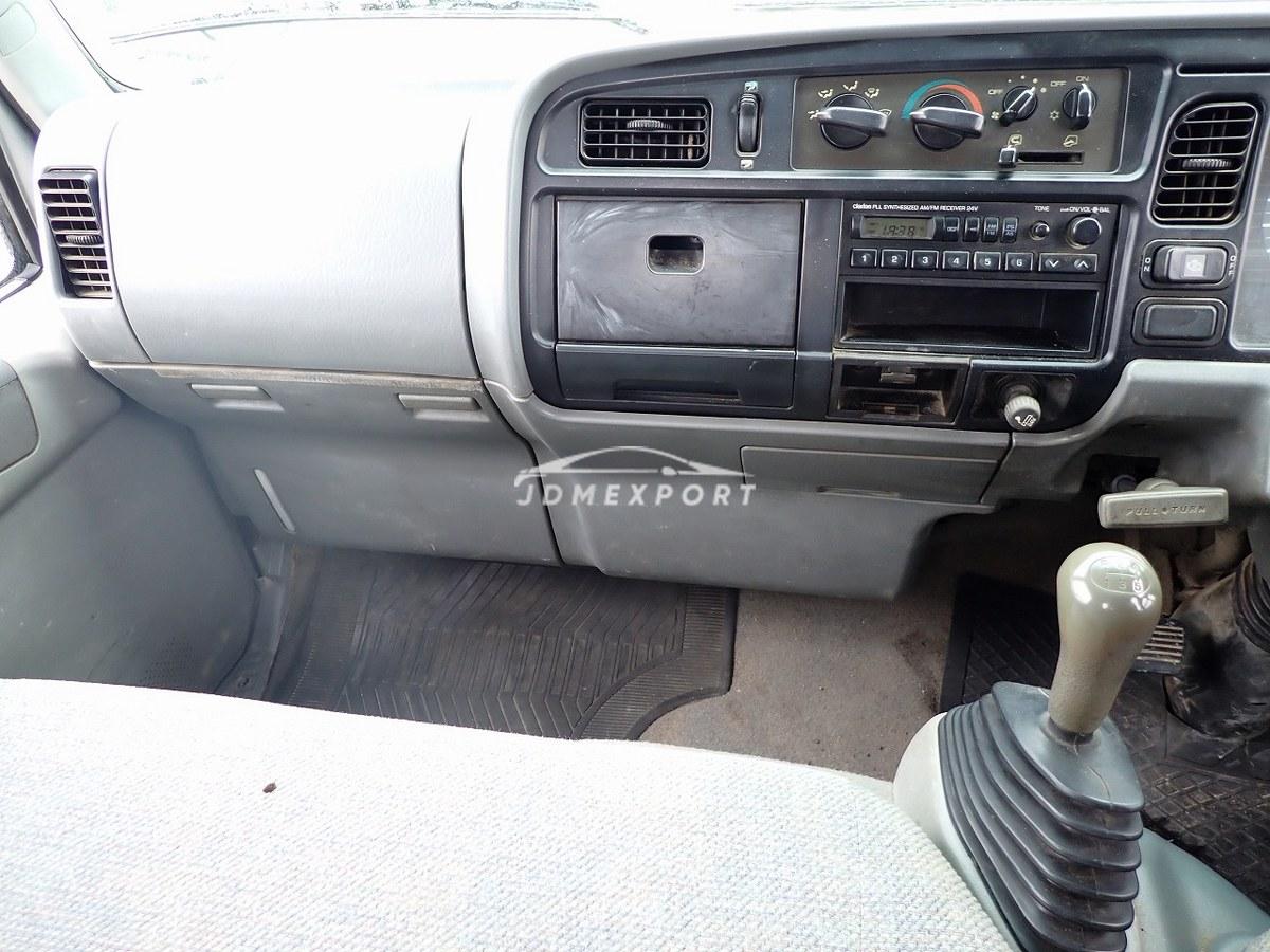 Mitsubishi Fuso Canter 1995 thumbnail 30