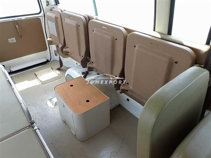 Toyota Hiace Van 1997 thumbnail 20