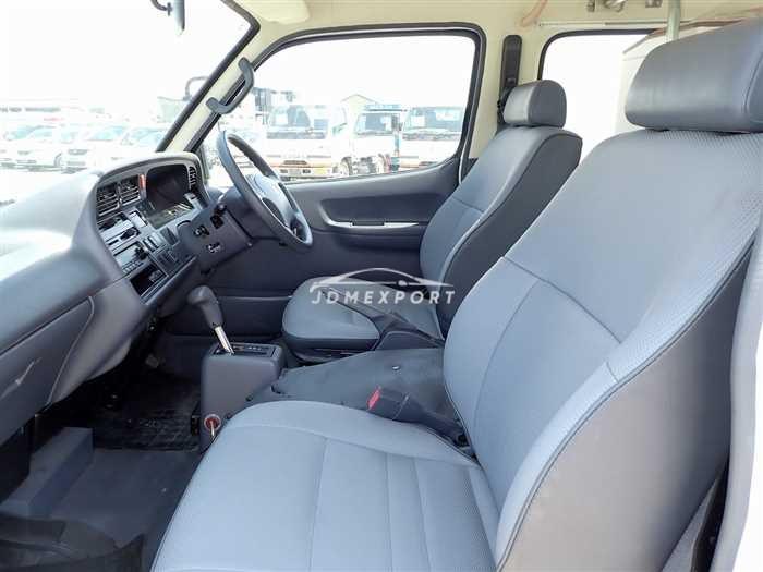 Toyota Hiace Van 1997 thumbnail 15