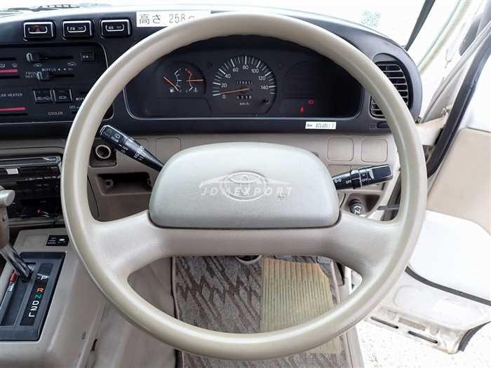 Toyota Coaster 1994 thumbnail 24