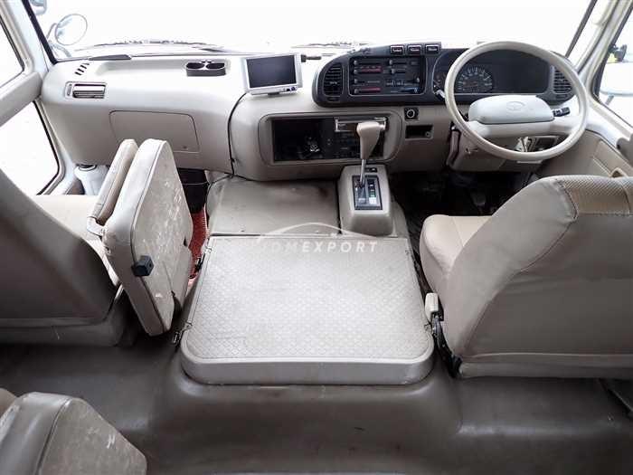 Toyota Coaster 1994 thumbnail 23