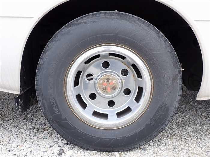 Mitsubishi Fuso Rosa Bus 1994 thumbnail 11