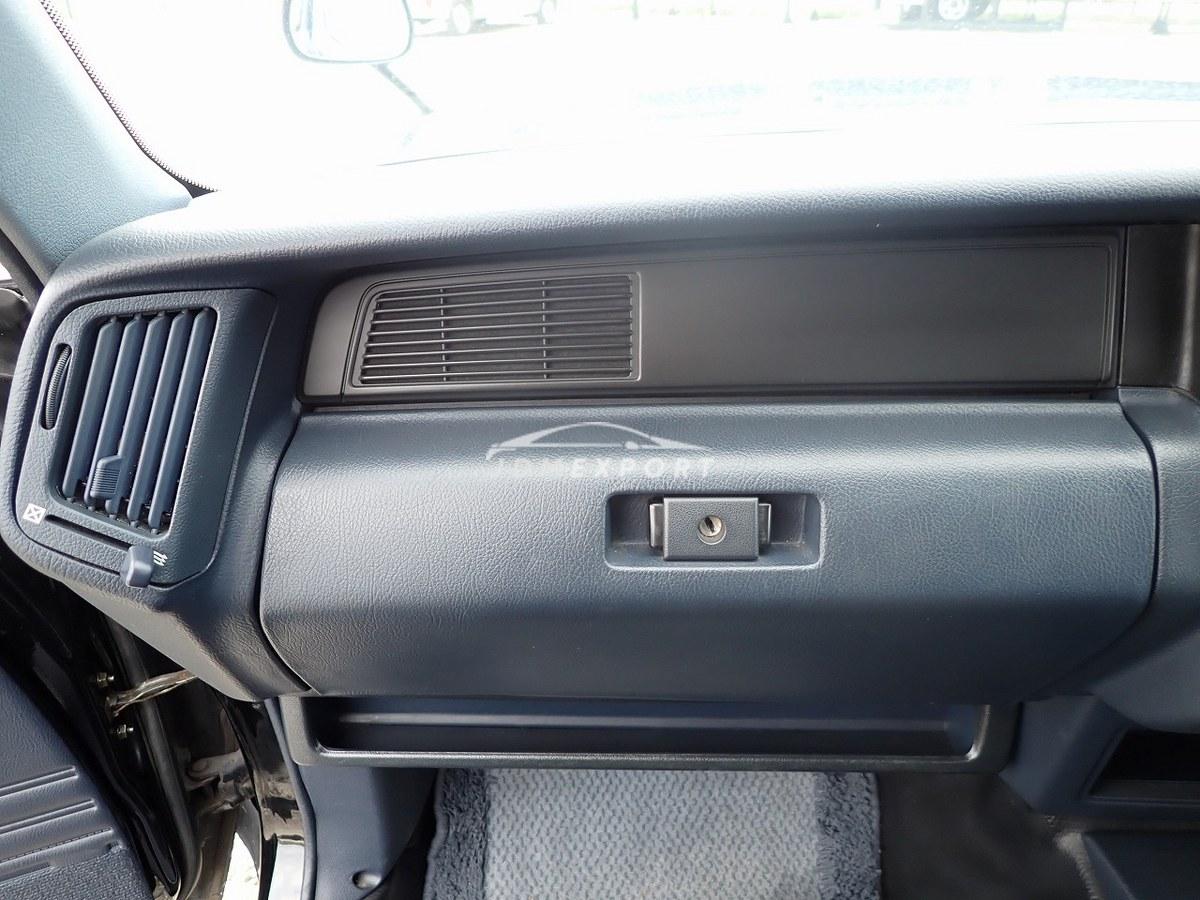 Toyota Crown 1994 thumbnail 27