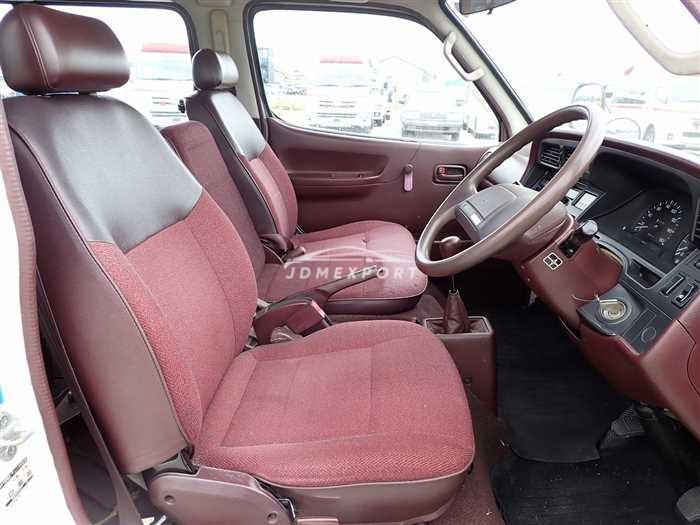 Toyota Hiace Commuter 1993 thumbnail 11