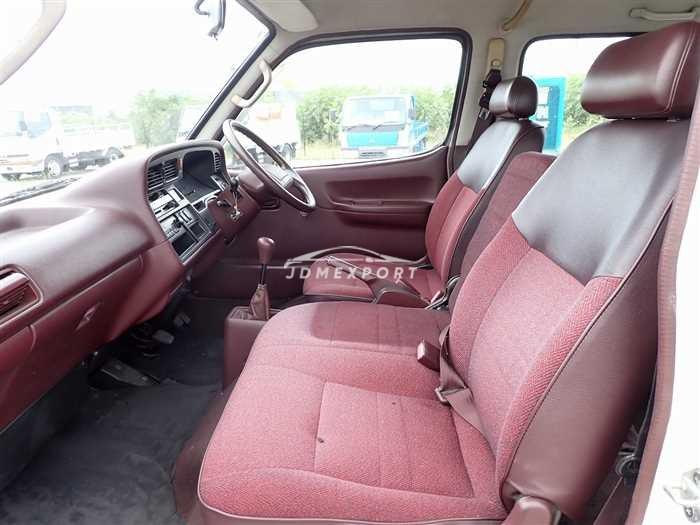 Toyota Hiace Commuter 1993 thumbnail 12