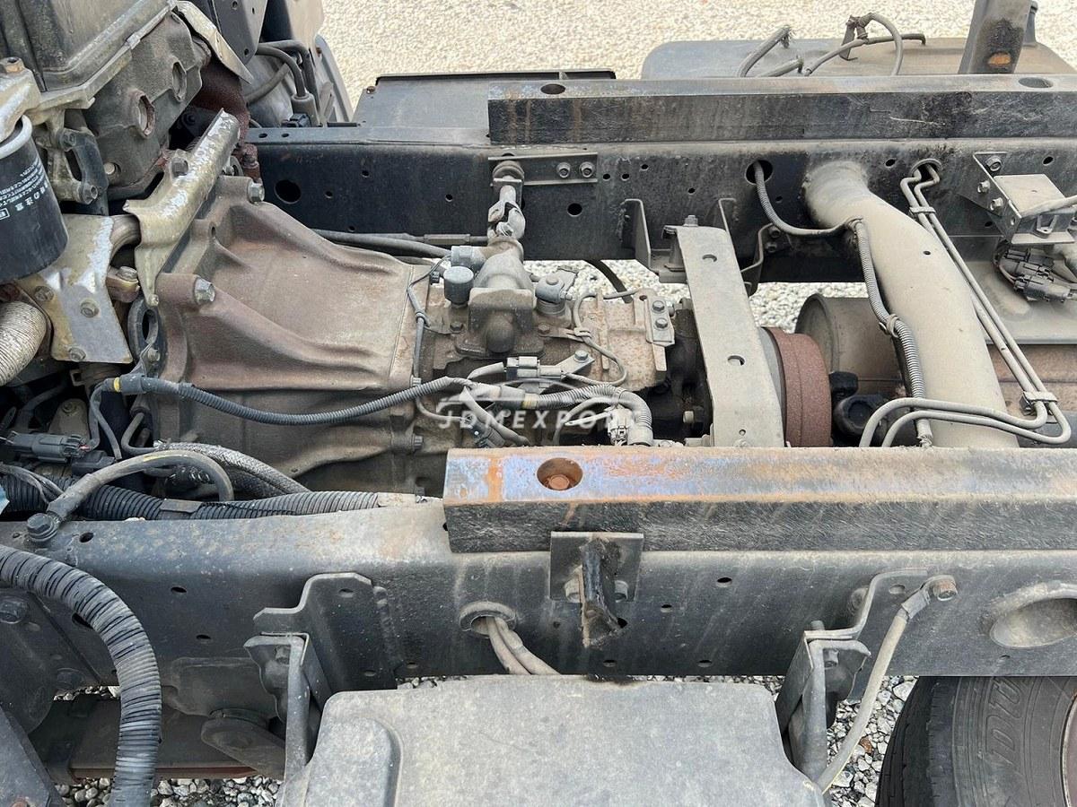 Mitsubishi Fuso Canter 1998 thumbnail 40