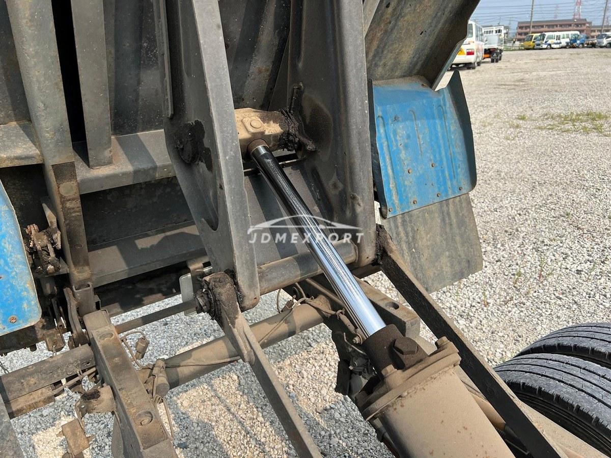 Mitsubishi Fuso Canter 1998 thumbnail 9