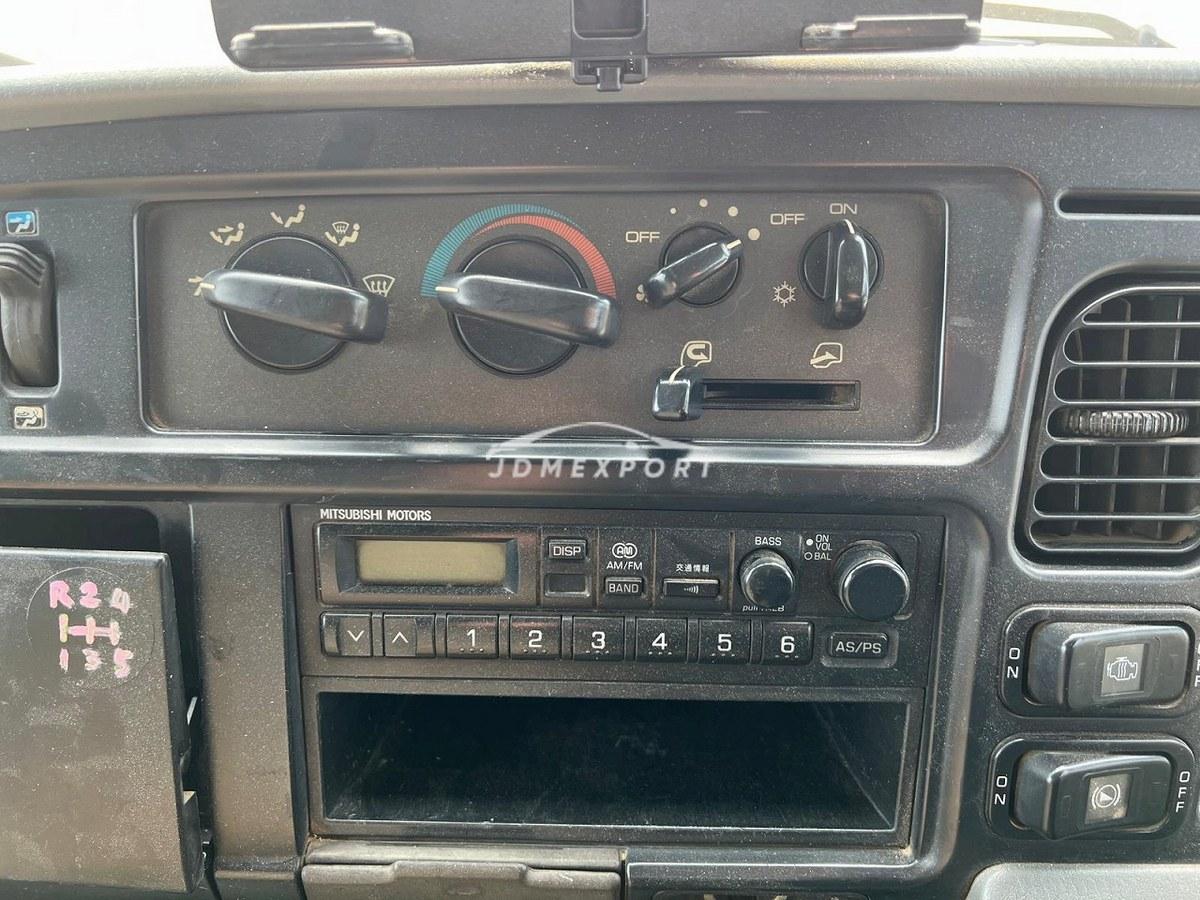 Mitsubishi Fuso Canter 1998 thumbnail 30