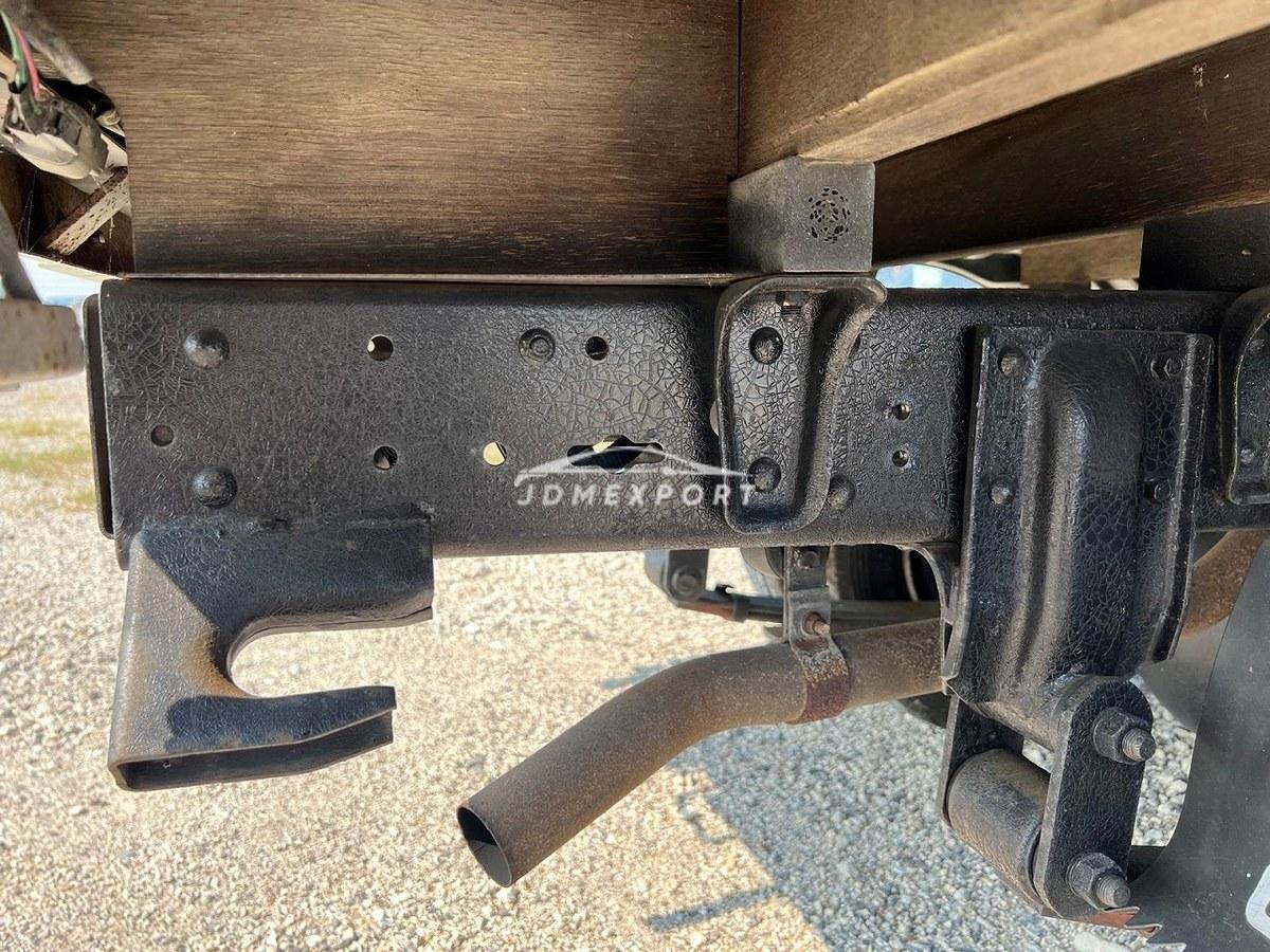 Mitsubishi Fuso Canter 1995 thumbnail 33