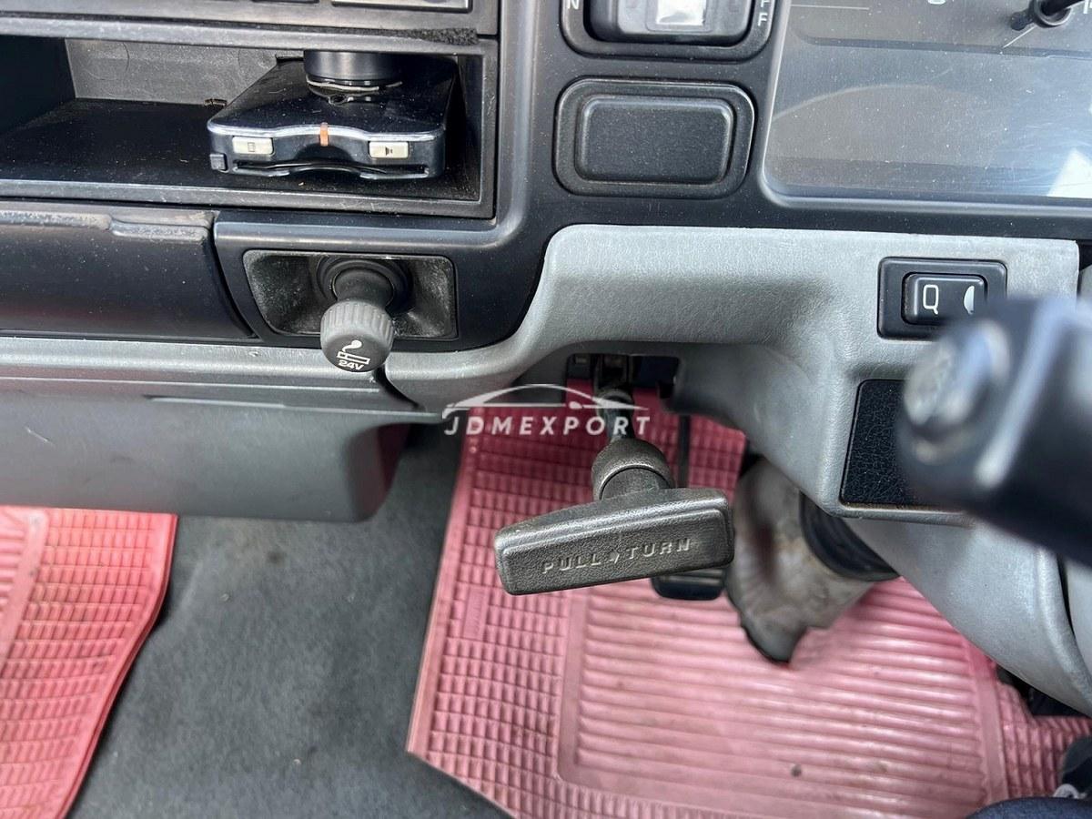 Mitsubishi Fuso Canter 1995 thumbnail 29