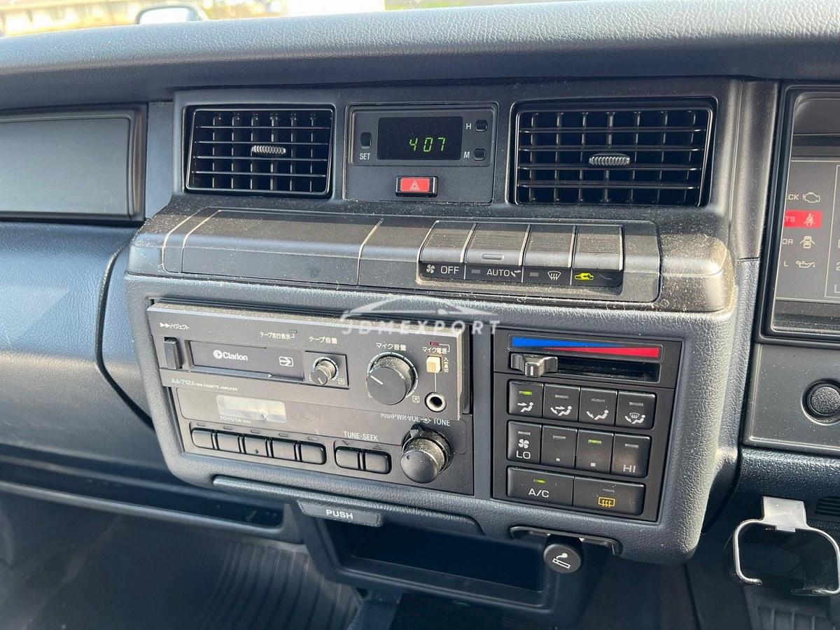 Toyota Crown 1995 thumbnail 14