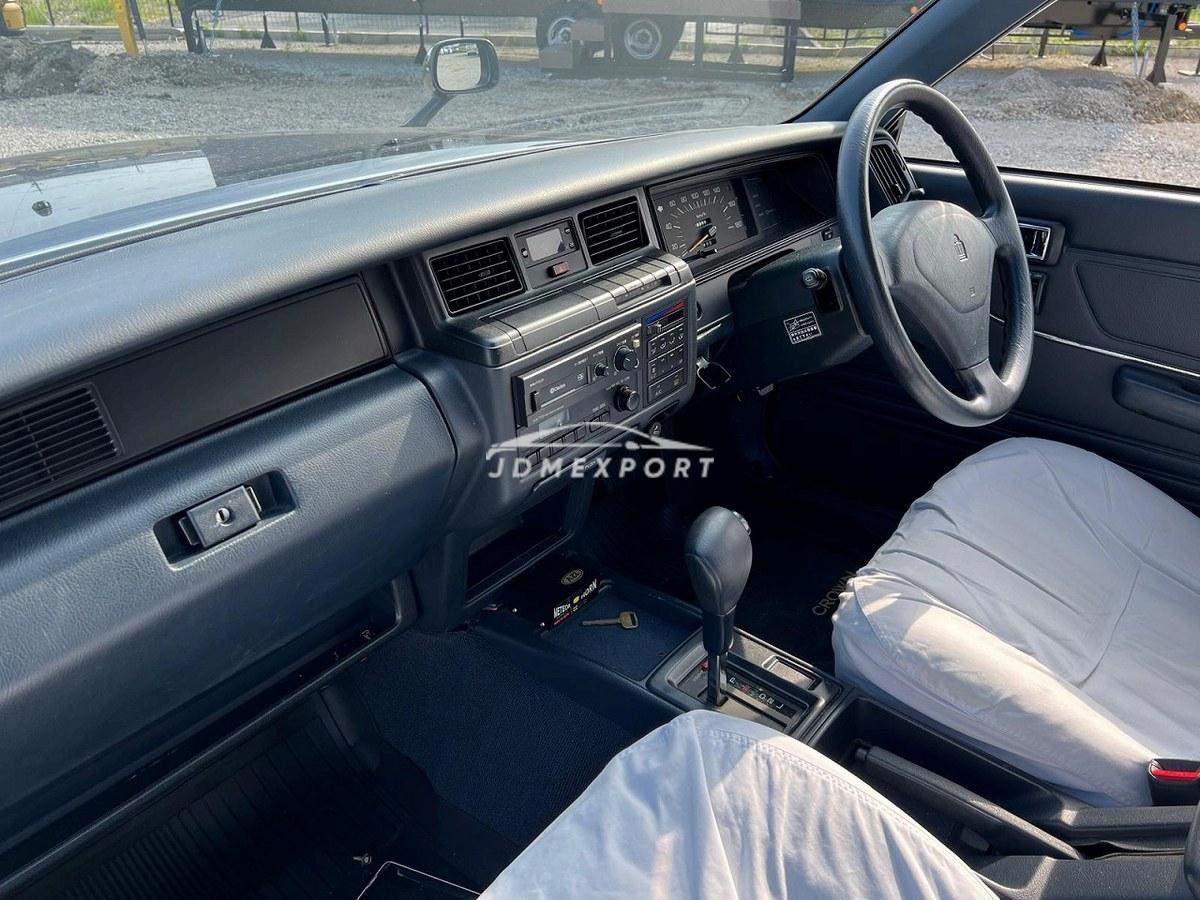 Toyota Crown 1995 thumbnail 38