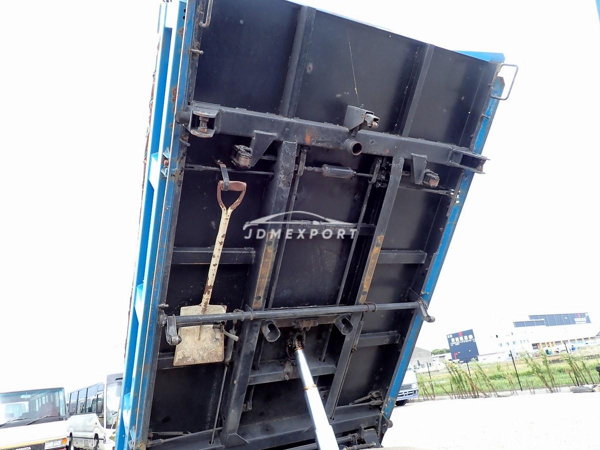 Mitsubishi Fuso Canter 1999 thumbnail 54