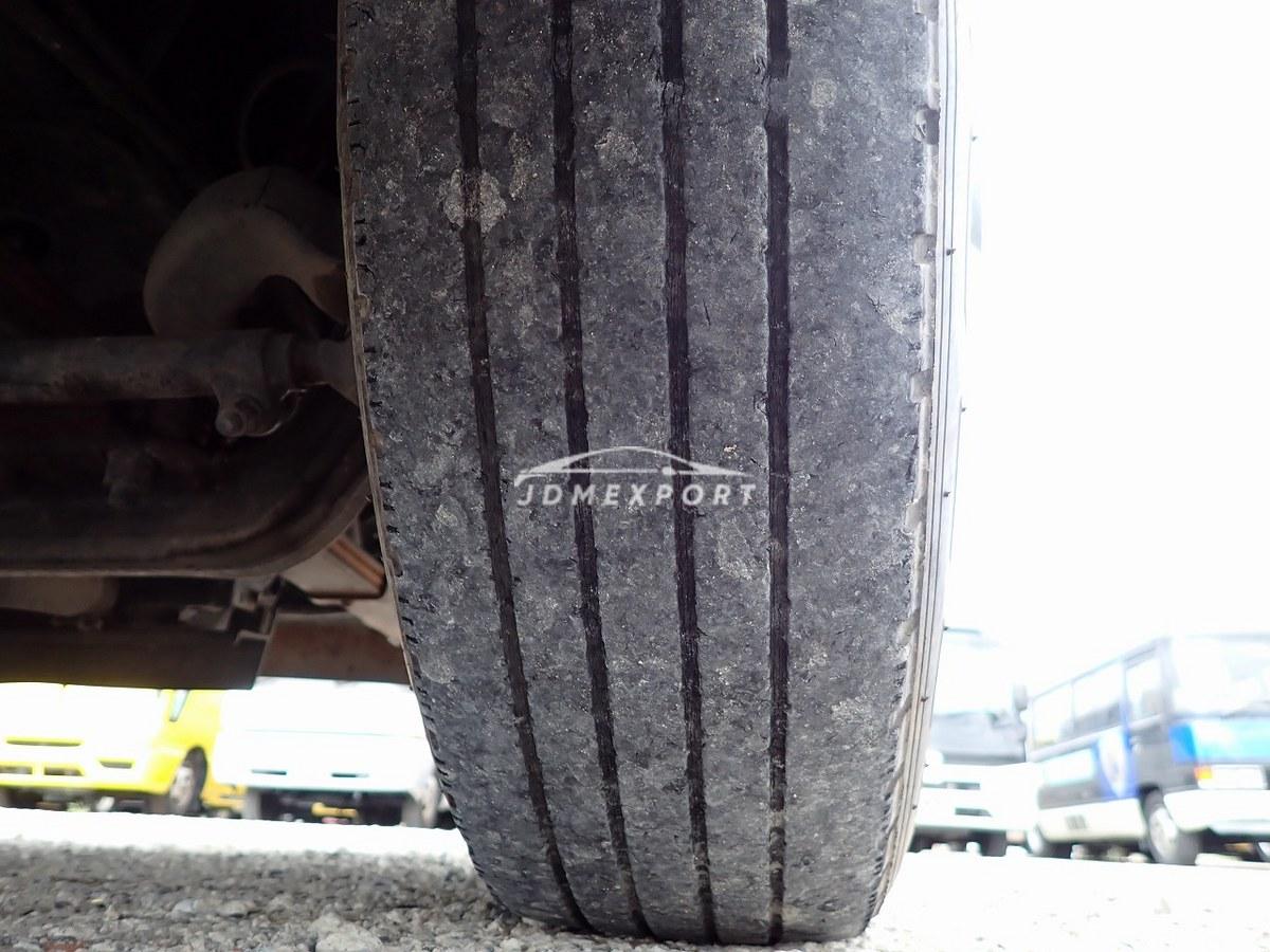 Mitsubishi Fuso Canter 1999 thumbnail 12