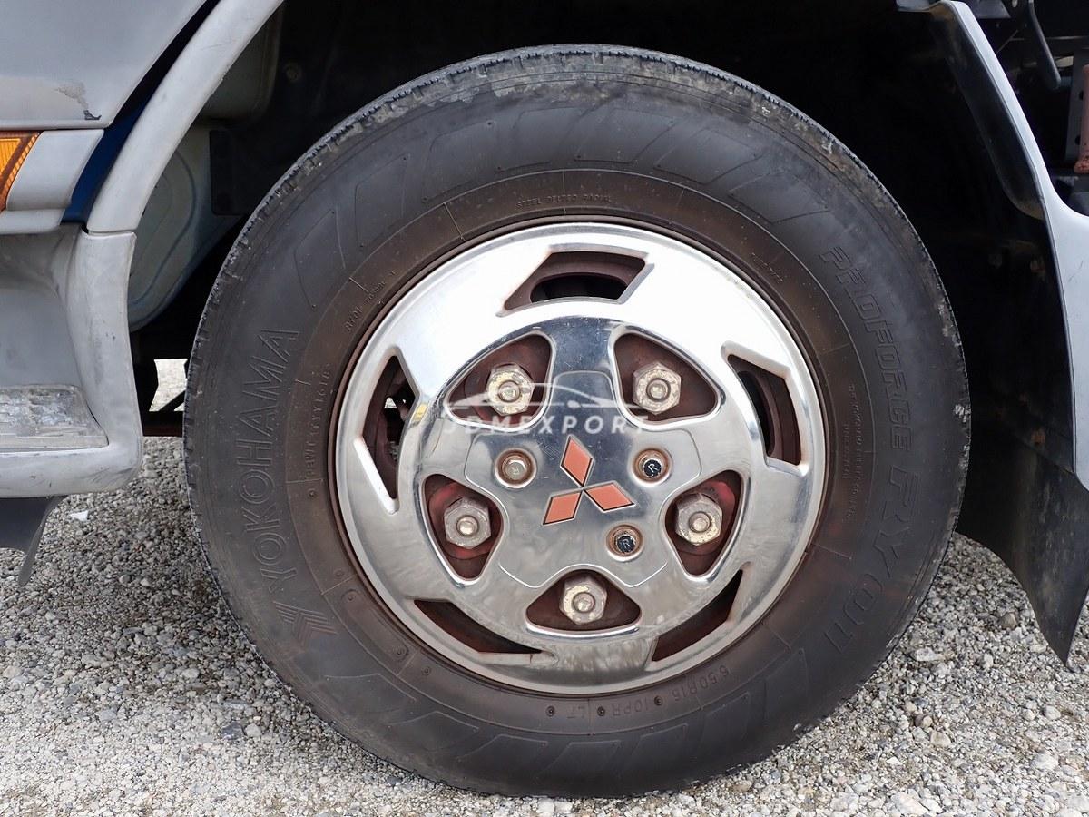 Mitsubishi Fuso Canter 1999 thumbnail 17