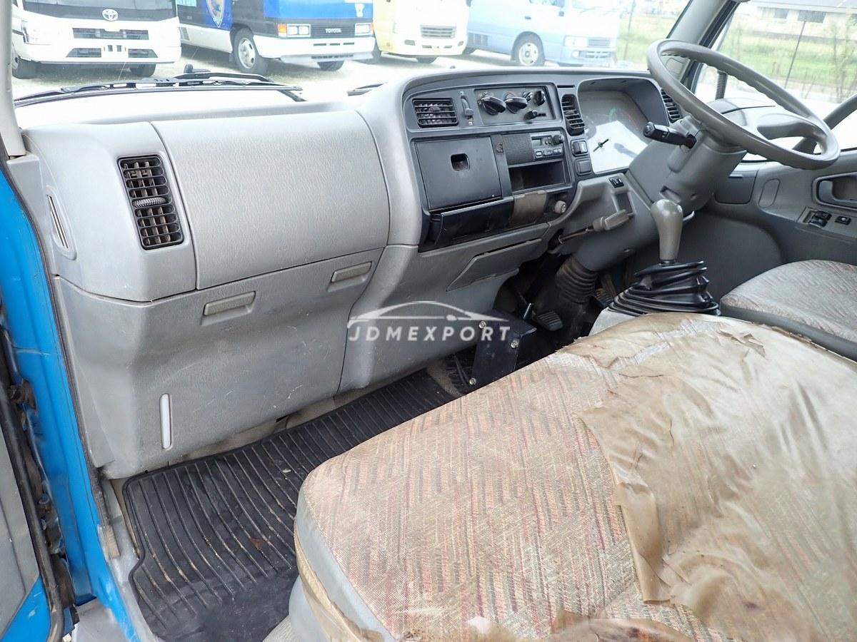 Mitsubishi Fuso Canter 1999 thumbnail 45