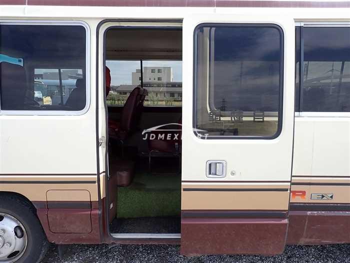 Toyota Coaster 1988 thumbnail 27