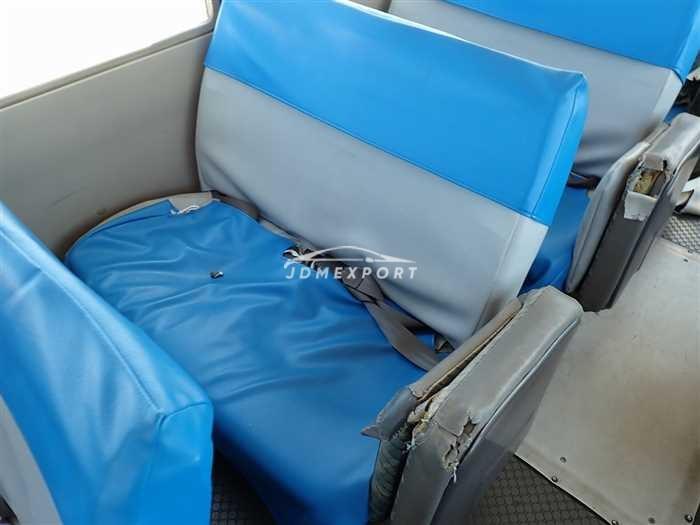 Mitsubishi Fuso Rosa Bus 2001 thumbnail 14
