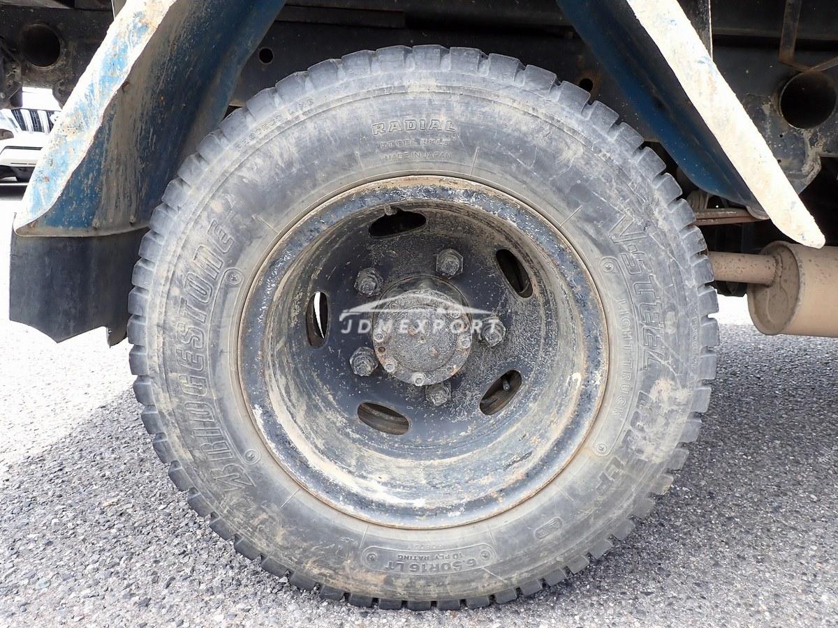 Mitsubishi Fuso Canter 2000 thumbnail 48
