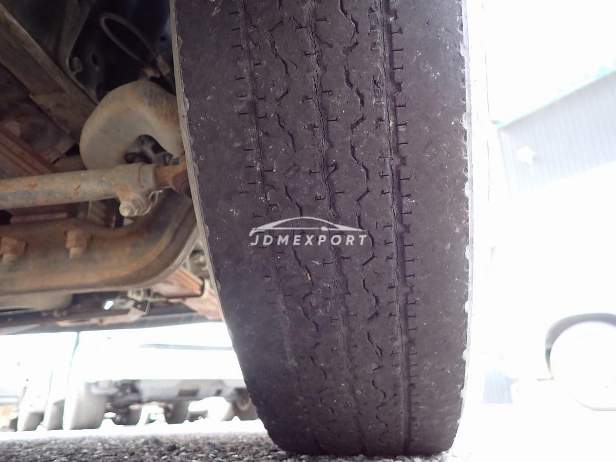 Mitsubishi Fuso Canter 2000 thumbnail 47