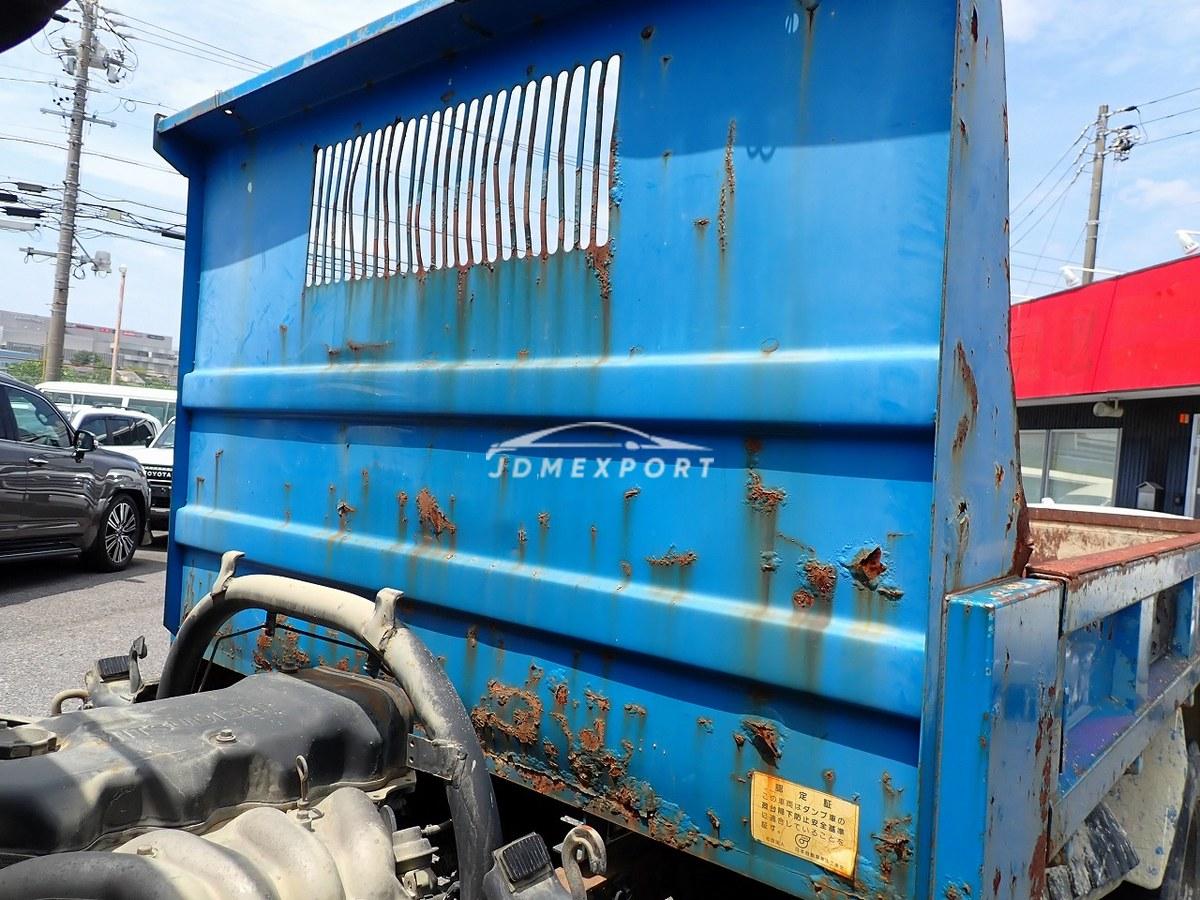Mitsubishi Fuso Canter 2000 thumbnail 40