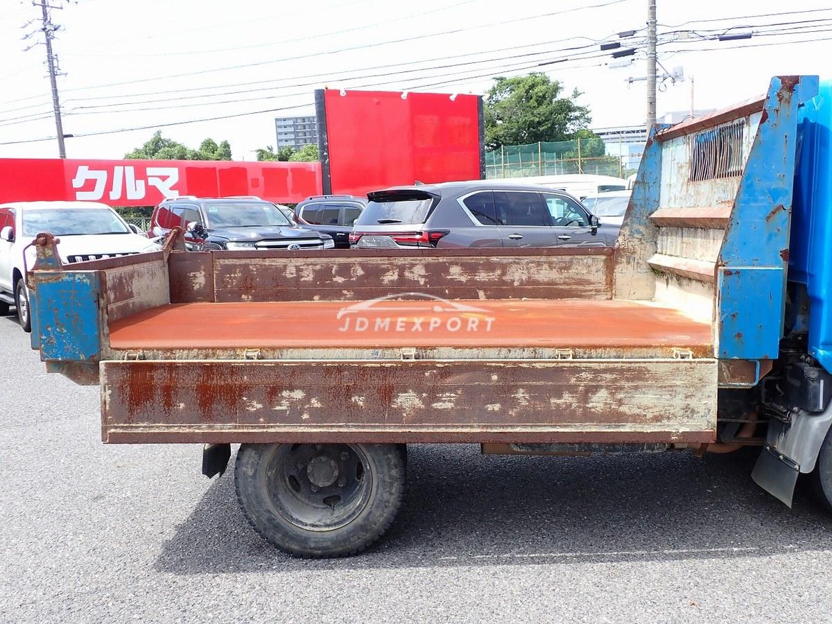 Mitsubishi Fuso Canter 2000 thumbnail 26