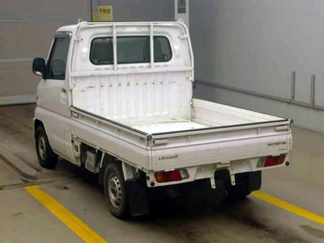 Mitsubishi Minicab Truck 2000 thumbnail 2