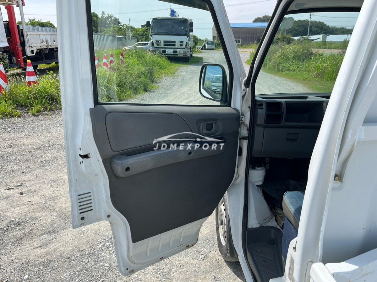 Mitsubishi Minicab 1999 thumbnail 32