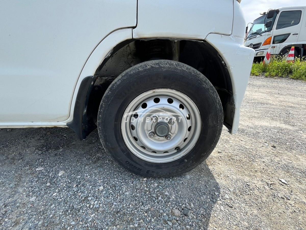 Mitsubishi Minicab 1999 thumbnail 39