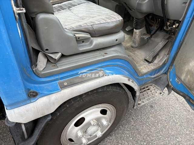 Mitsubishi Fuso Canter 1994 thumbnail 27