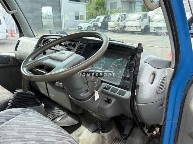 Mitsubishi Fuso Canter 1994 thumbnail 26