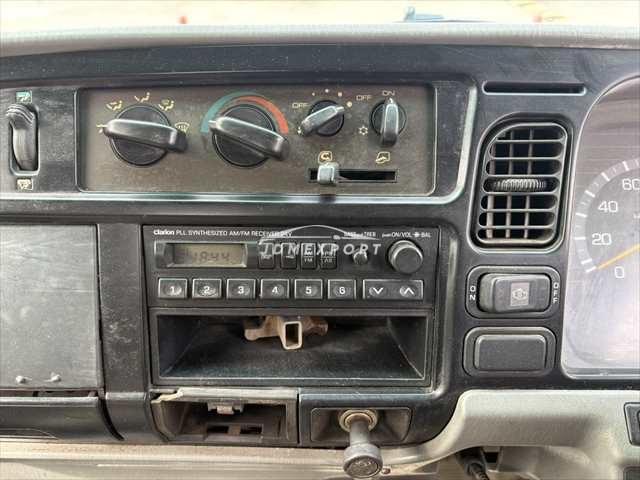 Mitsubishi Fuso Canter 1994 thumbnail 22