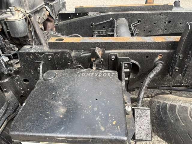 Mitsubishi Fuso Canter 1994 thumbnail 49