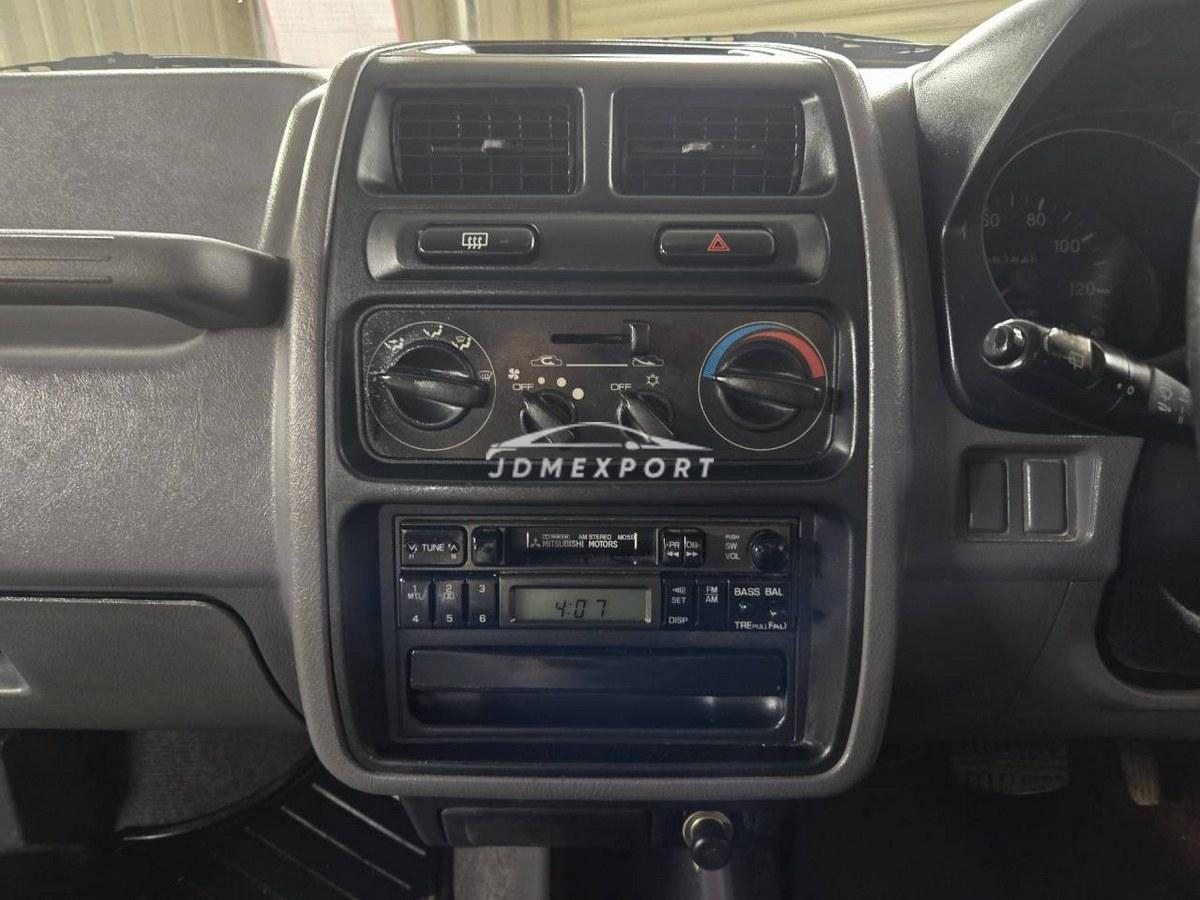 Mitsubishi Pajero Mini 1995 thumbnail 26