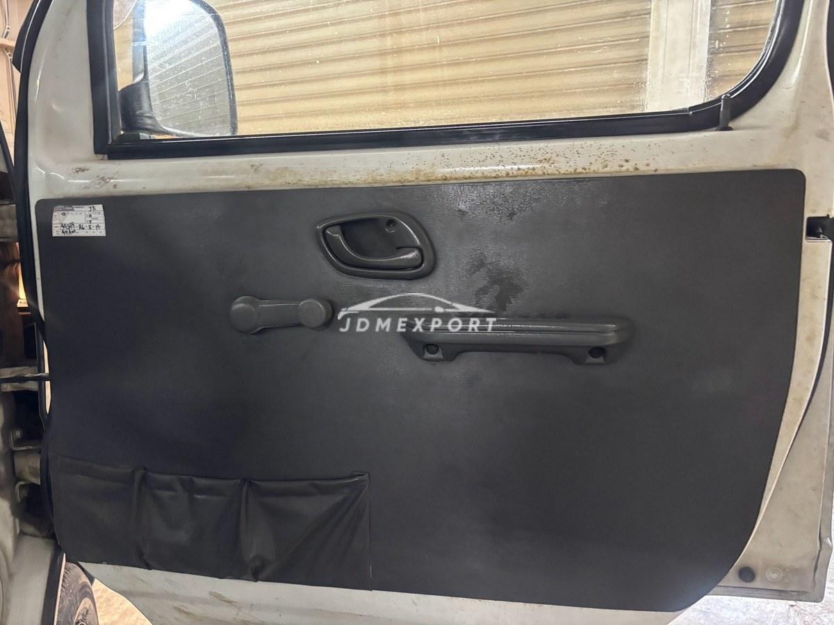 Suzuki Carry Truck 2000 thumbnail 36