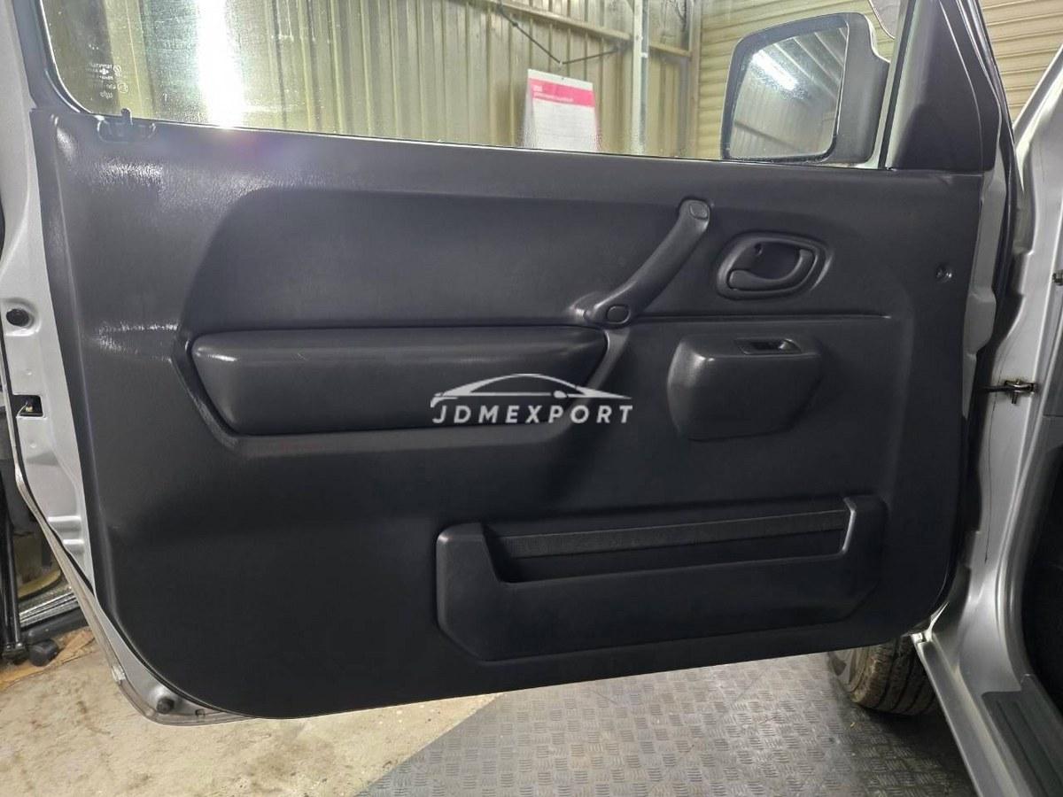 Suzuki Jimny 1999 thumbnail 44
