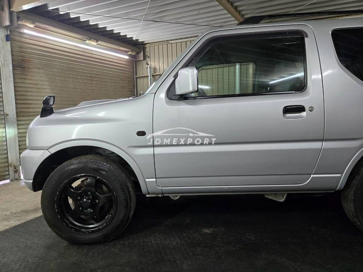Suzuki Jimny 1999 thumbnail 9